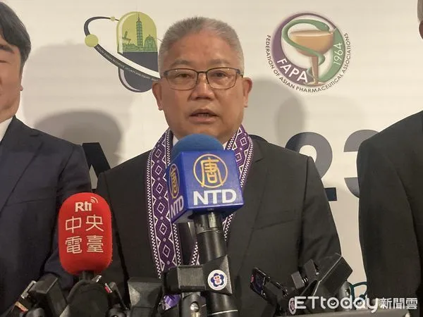 ▲▼2023FAPA亞洲藥學會開幕，藥師公會理事長黃金舜受訪。（圖／記者洪巧藍攝）