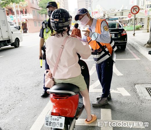 ▲桃園監理站指出，針對微型電動二輪車違規，監理站與桃園警方將加強稽查。（圖／記者沈繼昌翻攝）