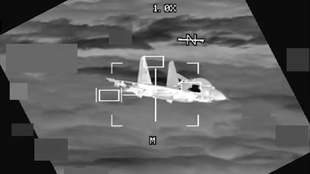 ▲▼美國印太司令部（INDOPACOM）26日公布影片，指控中國解放軍在南海上空「危險飛行」。（圖／翻攝X@INDOPACOM）