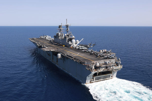 ▲▼美國海軍兩棲突擊艦「巴丹號」（USS Bataan）。（圖／達志影像／美聯社）