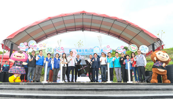 ▲桃園「龍山埤塘生態公園」啟用，神秘「地下宮殿」曝光！