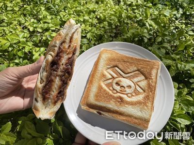 超商熱壓吐司新口味來了！咬下爆雙醬太邪惡　還加起司狂牽絲