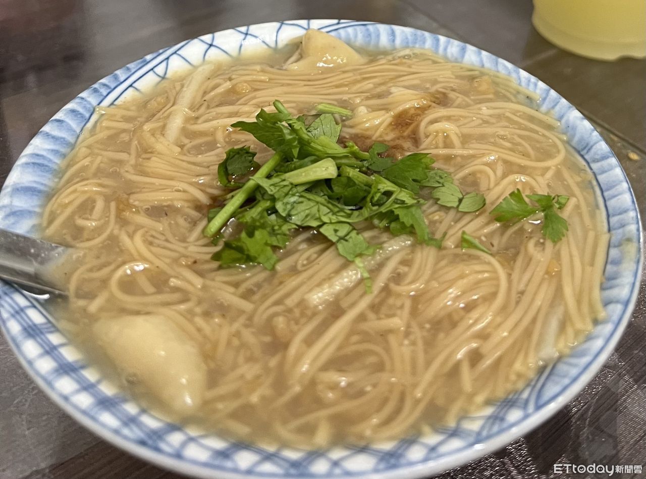 大腸麵線店「必賣1美食」　他超不解！吃貨曝熱門組合：真的欸