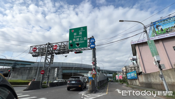 ▲▼台65線,土城入口匝道。（圖／記者姜國輝攝）