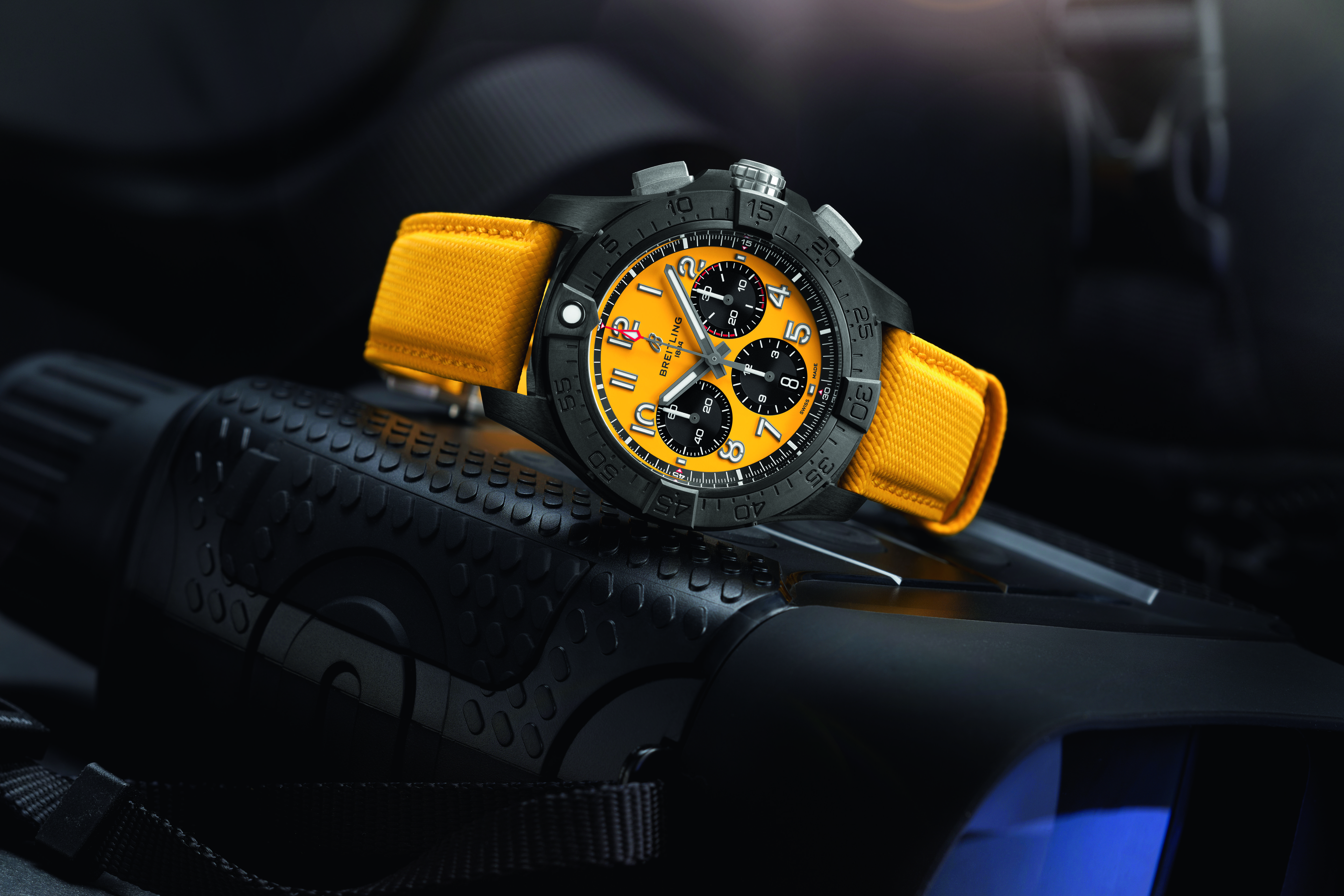 ▲▼ Breitling,IWC飛行錶            。（圖／公關照）