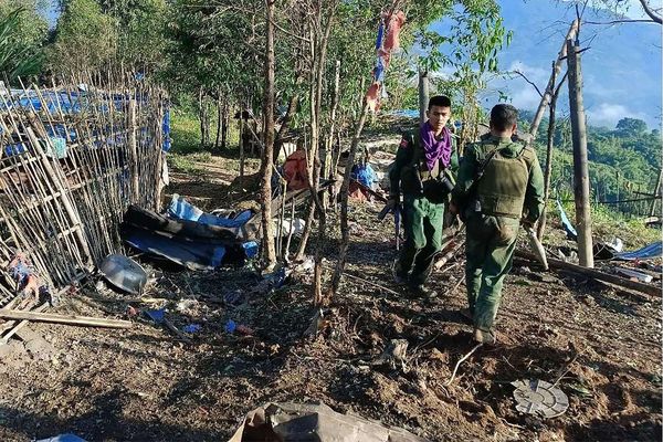 ▲▼武裝團體緬甸民族民主同盟軍在緬北撣邦老街鎮區（Laukkaing Township）的衝突中占領一個緬軍基地。（圖／CFP）