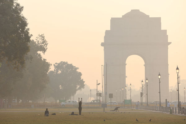 ▲▼印度新德里空氣品質指數達危險等級，部分學校宣布停課。（圖／路透）