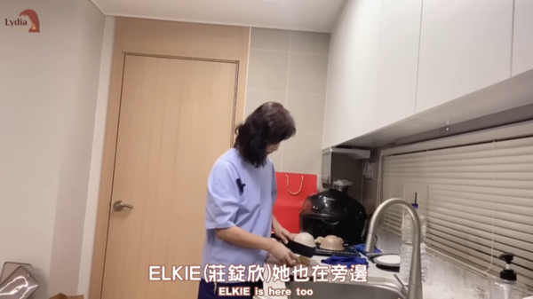 ▲▼ELKIE（莊錠欣）和子瑜。（圖／翻攝自YouTube／玲氏物語 Lydia HUANG）