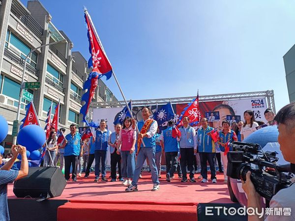 ▲國民黨彰化縣第一選區立委參選人阮厚爵成立競選總部。（圖／記者唐詠絮攝）