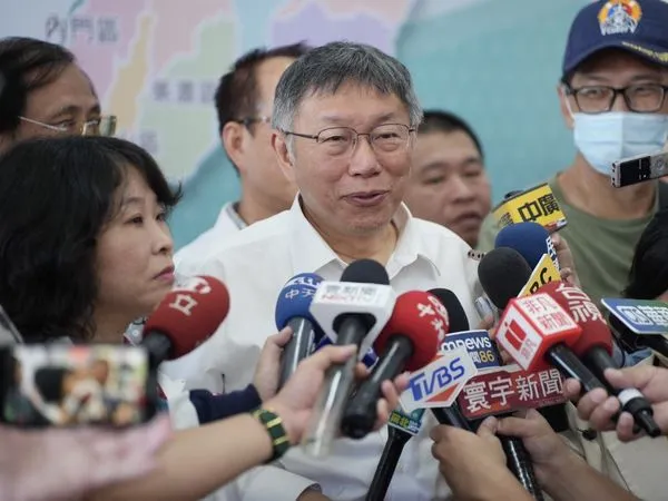 ▲▼柯文哲出席曾尹儷競選總部成立大會。（圖／民眾黨提供）