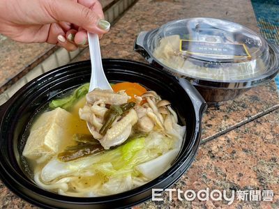 天涼開吃!超商「3款火鍋新品」來了 剝皮辣椒雞鍋肉嫩、湯頭超鮮