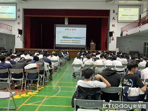 ▲台東縣警察局少年隊前進校園宣導。（圖／記者楊漢聲翻攝）