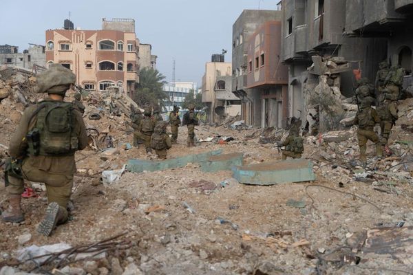 ▲▼以色列國防軍11月7日宣稱占領加薩北部一處哈瑪斯軍事據點，並襲擊哈瑪斯10人小組與反坦克小隊。（圖／翻攝自X／@idfonline）