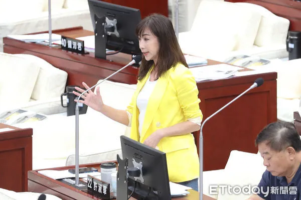 ▲▼蔣萬安針對113年度市府施政計畫及113年度台北市總預算案歲入歲出暨附屬單位預算案財源及編製經過與詢答-許淑華。（圖／記者黃克翔攝）