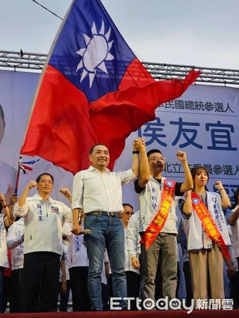 ▲屏北地區立委參選人黃明賢成立競選總部，國民黨總統候選人侯友宜等人到場力挺            。（圖／民眾提供，下同）