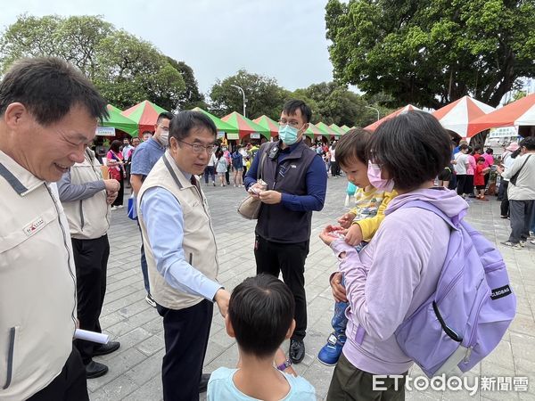 ▲台南市勞工局特別於永華體育場舉辦「台南市2023年度勞資體育競賽」，這次運動會多達89個單位3000多人參與比賽盛事。（圖／記者林東良翻攝，下同）