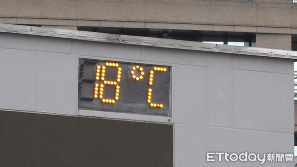 ▲▼今日冷空氣影響天氣溫度下降。（圖／記者許靖騏攝）