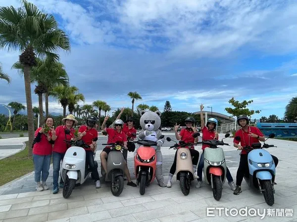 ▲▼花蓮縣積極推廣電動機車，落實淨零排放，13年已補助4千輛。（圖／花蓮縣政府提供，下同）