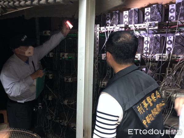 ▲▼刑事局中打破獲竊電集團在台中8處竊電，1年來竊電1170萬度，其中一處位在安親班樓下，非常危險。（圖／民眾提供，下同）