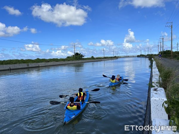 ▲台南市復興國中校長陳文財，獲頒教育部校長領導卓越獎；官田區隆田國小附幼、七股區光復實小則分獲教育部教學卓越金質獎、銀質獎，5年來累計8金9銀，展現台南教育力。（圖／記者林東良翻攝，下同）