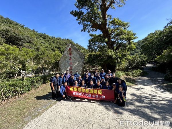 ▲台南市義消永華中隊選定雙流國家森林遊樂區，辦理「義消山難訓練」，除加強義消基本體技能外，亦提升義消人員體能及災害搶救技能。（圖／記者林東良翻攝，下同）