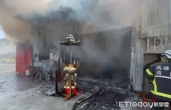 ▲▼岡山宮廟火警。（圖／記者吳世龍翻攝）