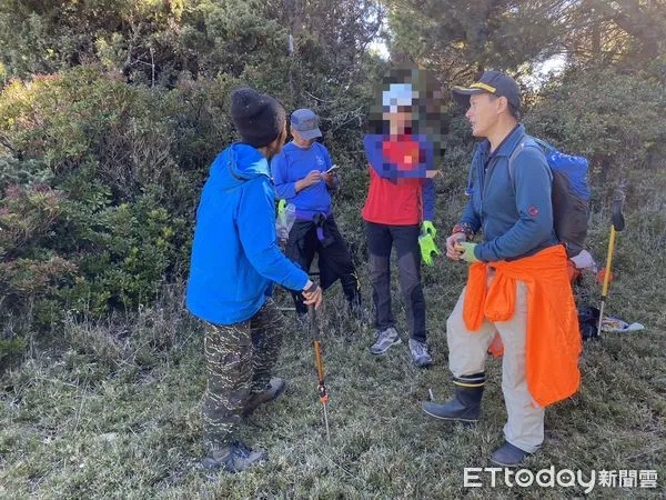 ▲▼搜救隊伍在喀西帕南山北峰往北高坪方向約500公尺處尋獲李女。（圖／記者王兆麟翻攝，下同）