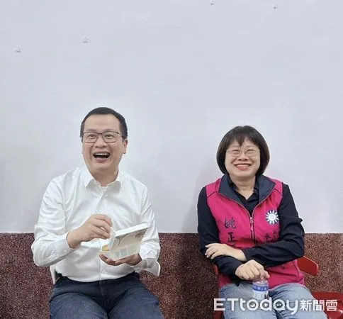 ▲國民黨超級戰將羅智強特地南下，為台南市第三選區立委參選人姚正玉助陣，羅智強拜託台南北區和安南區的鄉親，立法委員選舉一定要堅定支持姚正玉。（圖／記者林東良翻攝，下同）