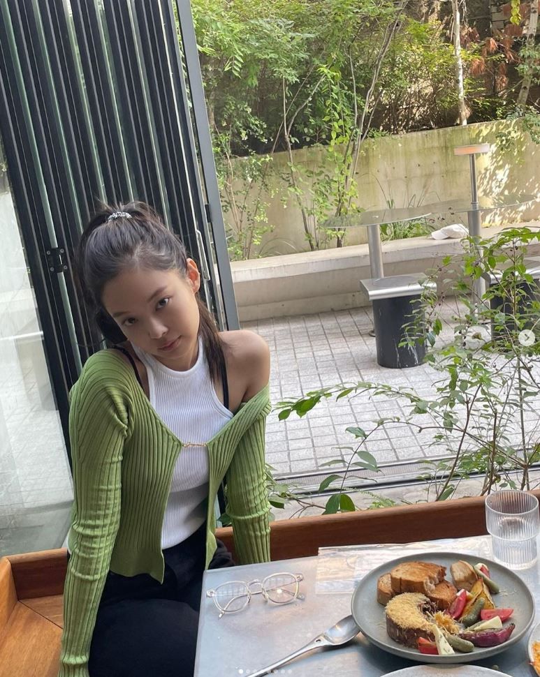 ▲▼。（圖／翻攝自instagram／jennierubyjane）