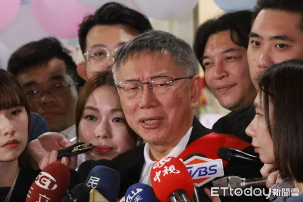 ▲▼柯文哲出席李有宜競選總部成立大會。（圖／記者袁茵攝）