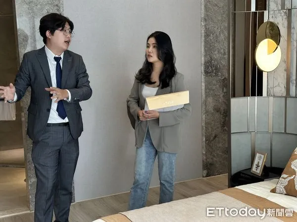 ▲▼預售屋帶看，示意圖,預售屋銷售,房屋銷售,買房,賣房           。（圖／記者陳筱惠攝）