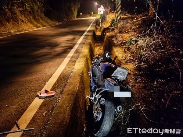 ▲南橫發生一起自撞車禍，余姓男子送醫不治           。（圖／記者吳奕靖翻攝）