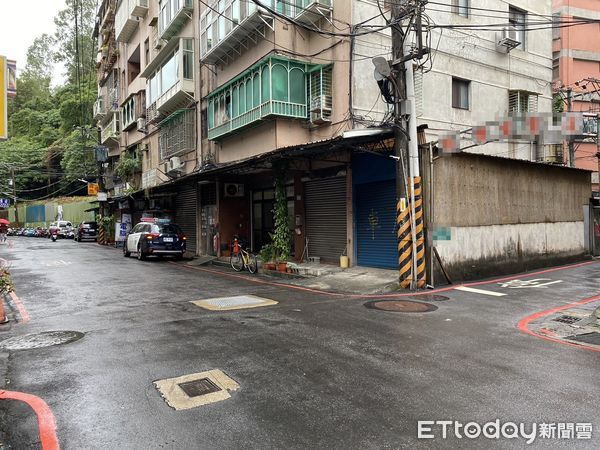 ▲李男與盧男因停車問題，雙方在路中發生肢體衝突。（圖／記者陸運陞翻攝）