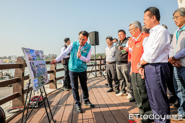 ▲▼ 行政院長陳建仁視察嘉義東石漁港水環境改善完工情形 陳揆：展現前瞻建設卓越成效 為地方創造經濟與觀光效益  。（圖／嘉義縣政府提供）