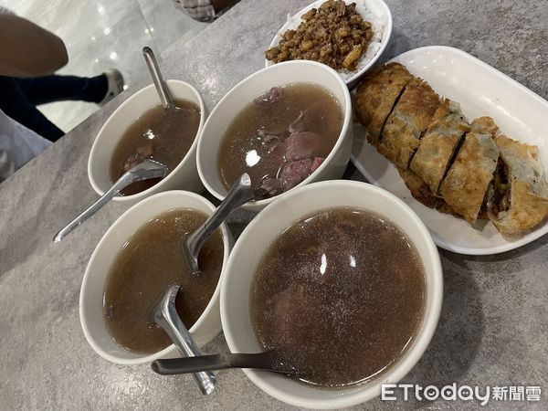 ▲▼牛肉湯,台南,牛肉。（圖／記者施怡妏攝）