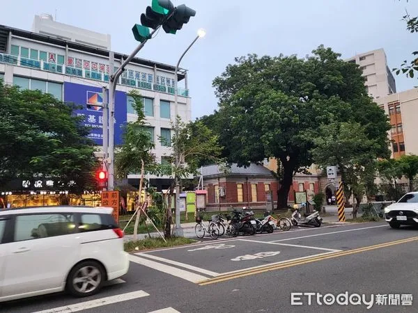 ▲雲林虎尾鎮林森路一段新增交通違規科技執法設備。（圖／記者蔡佩旻翻攝）