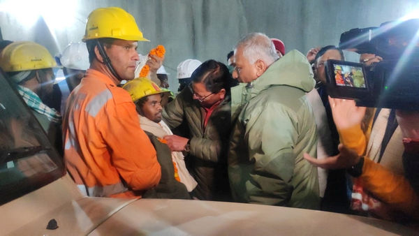 ▲▼印度隧道坍塌事件 41工人受困17天全數獲救（圖／路透）