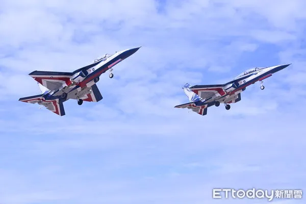 ▲▼ 「空軍教練機換訓成果展示」。勇鷹高教機。（圖／記者陳煥丞攝）
