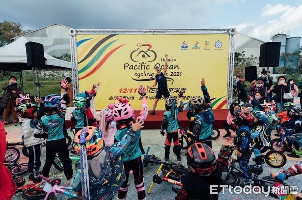 ▲▼太平洋盃自行車挑戰賽額外加開免費親子組，已開放線上報名。（圖／花蓮體育會提供資料照片，下同）