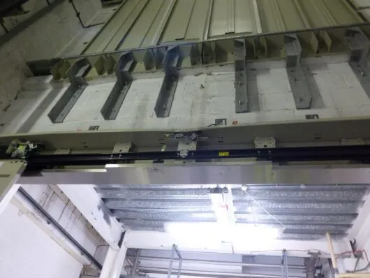 ▲▼英國24歲電梯技師麥克法林（Lewis McFarlin）維修電梯時被壓死。（圖／取自hse.gov.uk、Facebook／Lewis McFarlin）