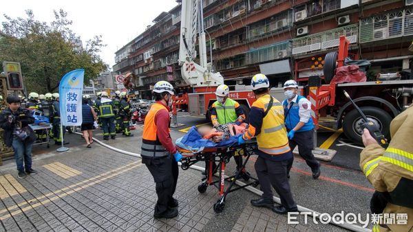 ▲台北市西藏路火警。（圖／記者黃彥傑攝，下同）