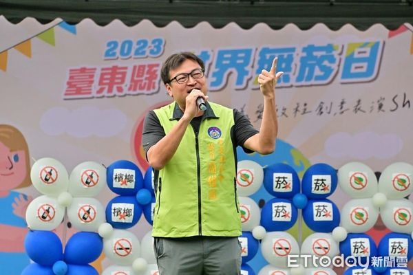 ▲▼民進黨台東縣黨部主委、縣議員簡維國酒駕肇事，發聲明辭職。（圖／記者楊漢聲翻攝）