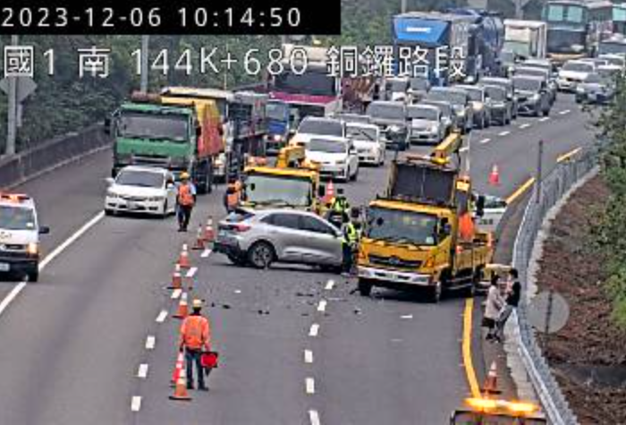 快訊／又撞了！國3銅鑼段休旅車猛撞緩撞車　橫卡2線道回堵1Km | ETtoday社會新聞 | ETtoday新聞雲