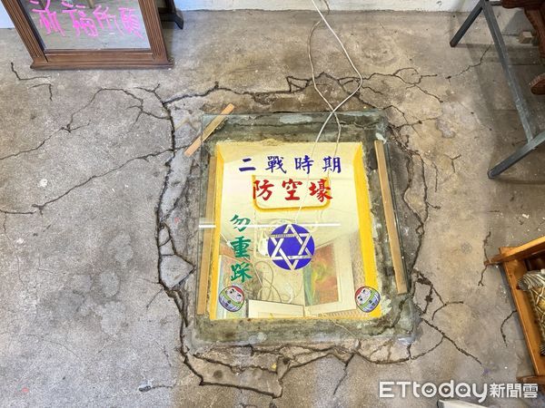 ▲台南市中西區孔廟文化園區開山路122巷56弄內，有一間日式老屋，懸掛著「許願所」招牌，網友們稱「很像神隱少女的巷弄裡會遇到的指路人」。（圖／記者林東良攝，下同）