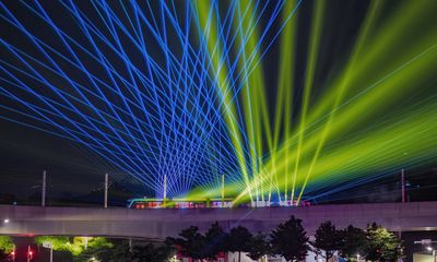 23分鐘「升級版列車光影秀」2天快閃新店!加碼40攤質感市集進駐