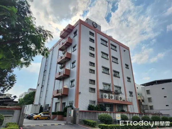 ▲中華電信交換機改接工程影響通訊，台南官田、山上、大內等3區，12、14日下午3時起，部分市話會中斷。（圖／記者林東良翻攝）