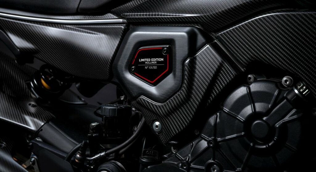 ▲Ducati與賓利推出聯名重機。（圖／翻攝自Ducati）