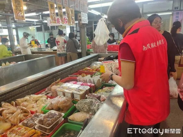 ▲南投縣衛生局辦理冬季湯圓及火鍋料等食材抽驗。（圖／南投縣衛生局提供，下同）