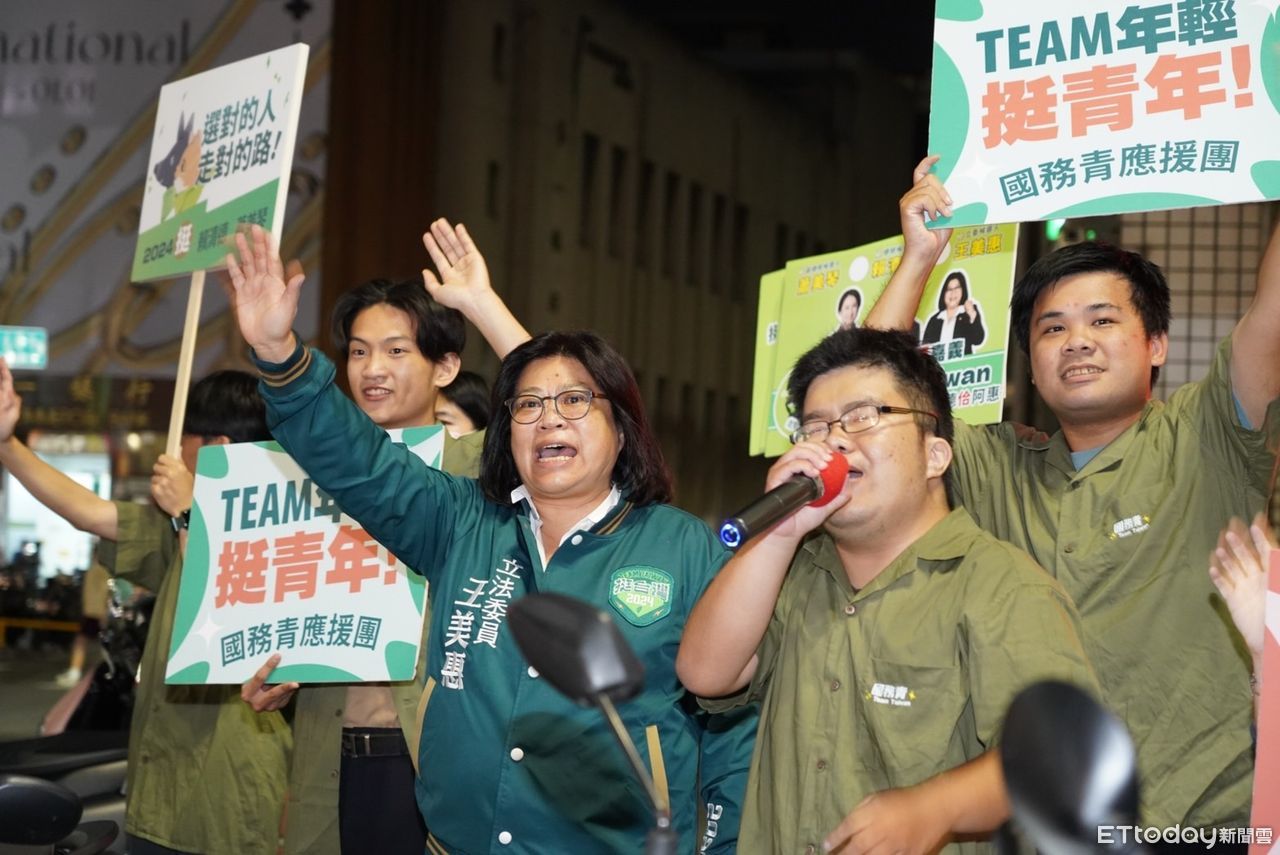 民進黨年輕世代同框王美惠掃街　連任將繼續支持青年發展 | ETtoday