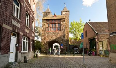 荷蘭城市深渡旅遊！拜訪古老地獄之門